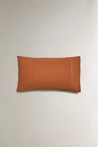 KIDS’ DYED PILLOWCASE