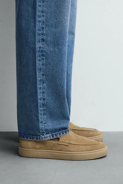 MOCASSINS EN CUIR CASUAL