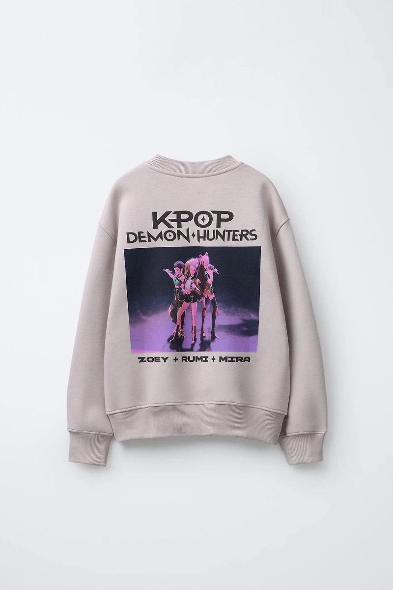 KPOP DEMON HUNTERS™ NETFLIX © PRINT SWEATSHIRT