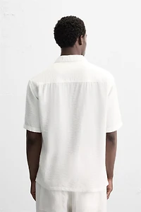 RELAXED FIT FLOWY SHIRT
