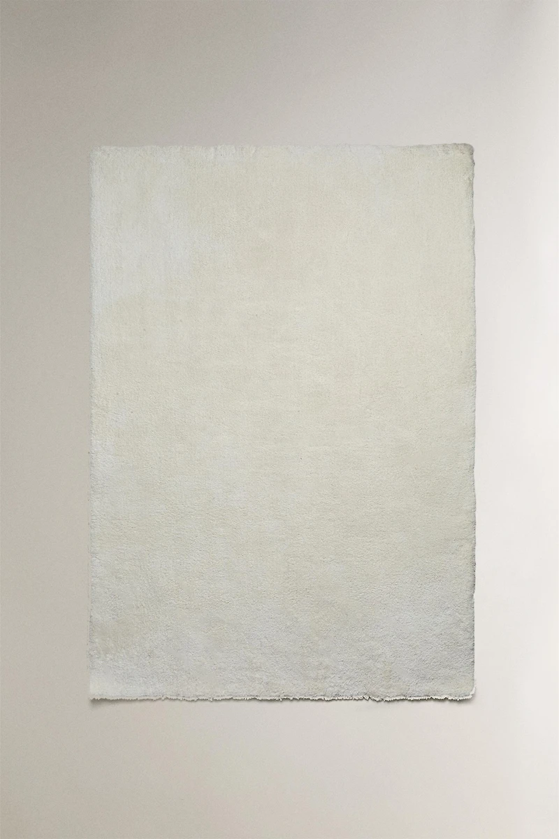 SOFT TEXTURED AREA RUG