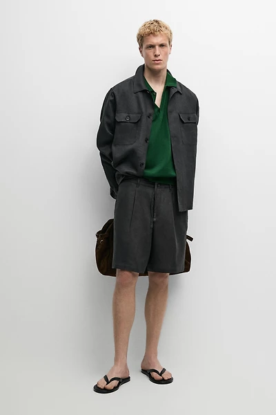 Linen Bermuda shorts with elastic waist