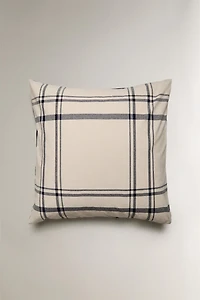 REVERSIBLE CHECK PILLOWCASE