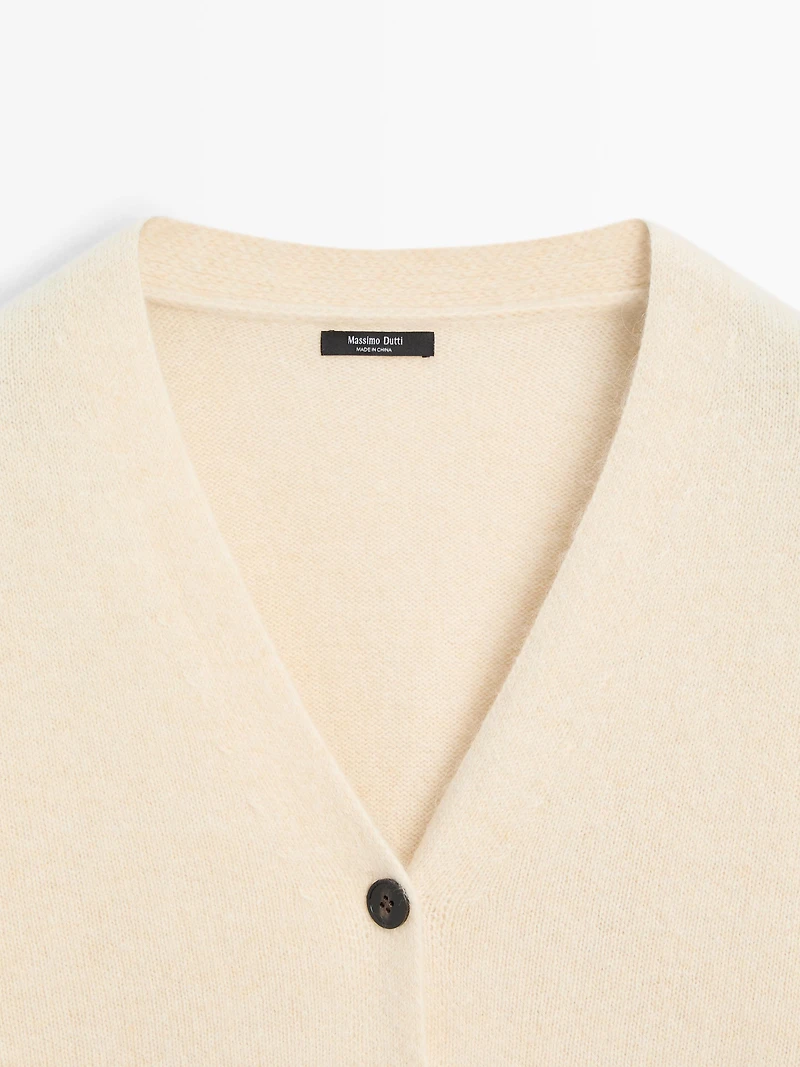 Alpaca wool V-neck knit cardigan