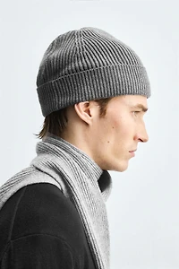 BASIC KNIT HAT