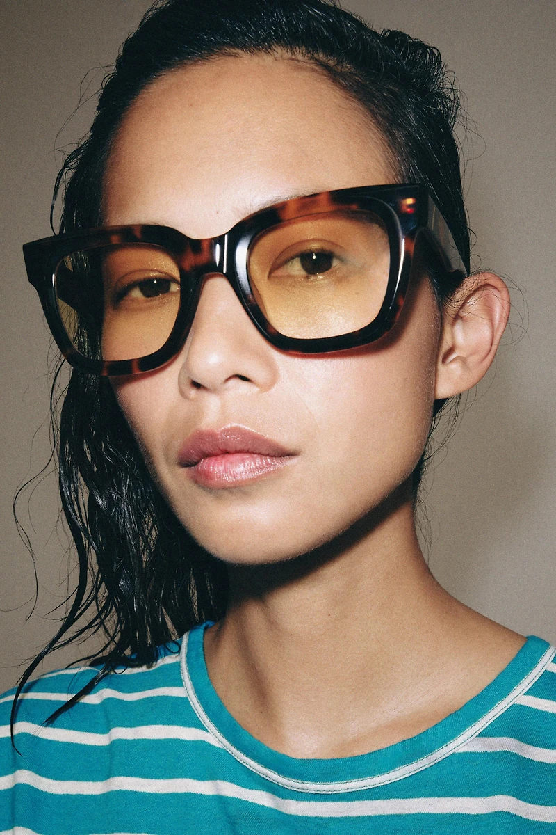 CAT EYE SUNGLASSES