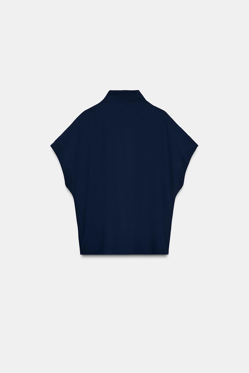 CONTRAST BUTTON SHIRT