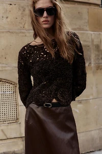 CROCHET LONG SLEEVE TOP