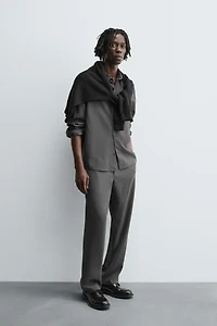 RELAXED FIT FLOWY SHIRT