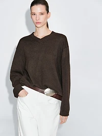 100% cashmere oversize V-neck sweater