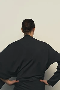 ROBE COURTE ASYMÉTRIQUE