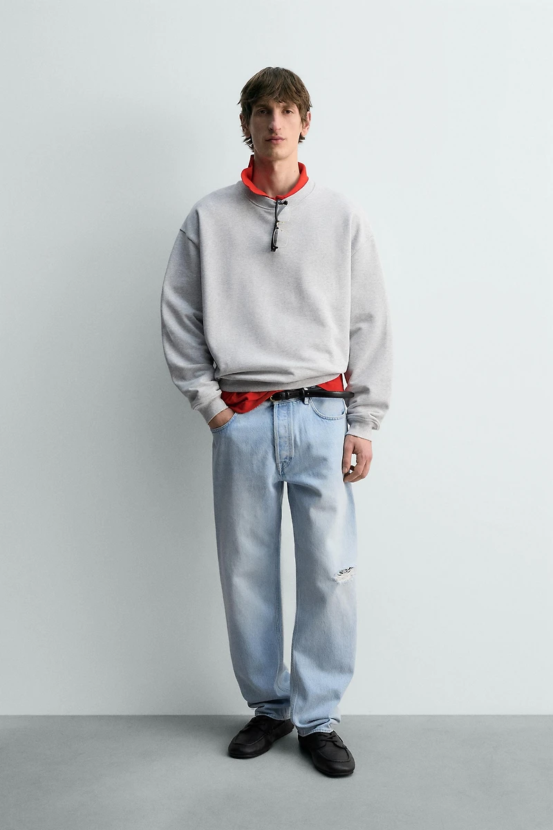 JEANS STRAIGHT FIT DÉCHIRURES
