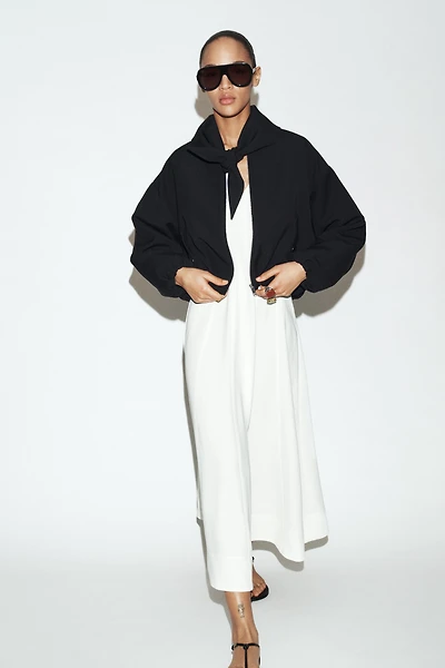 BOMBER JACKET WITH REMOVABLE SCARF