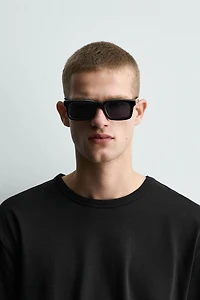 RECTANGULAR SUNGLASSES