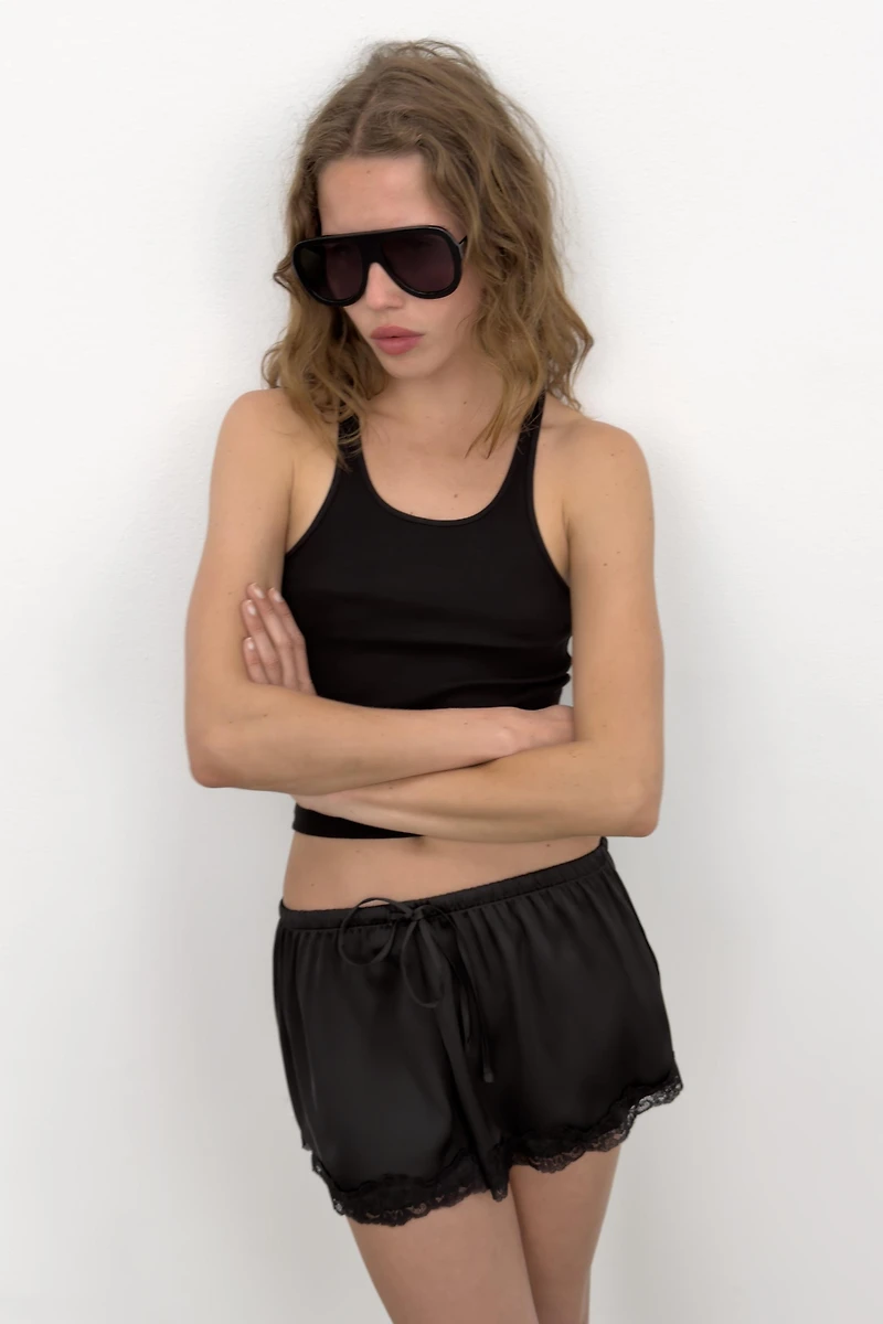 SATIN EFFECT LACE MINI SHORTS