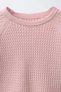 CABLE KNIT SWEATER