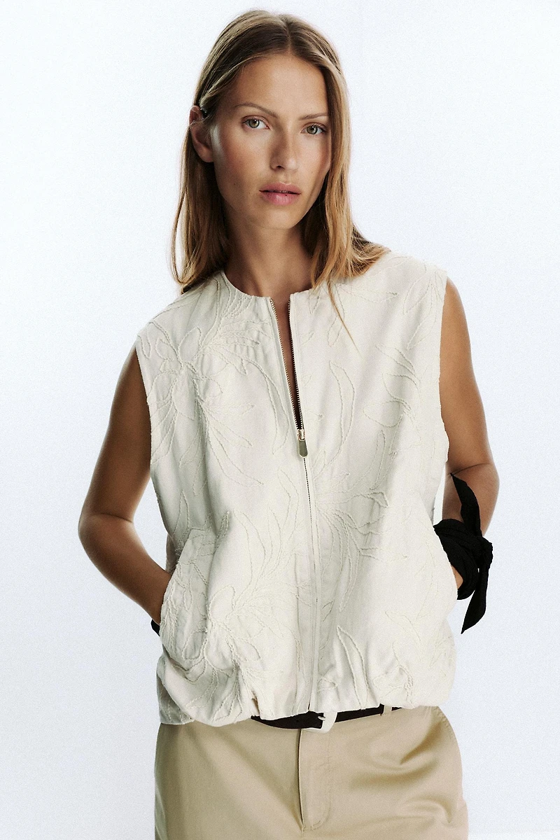 GILET BRODÉ