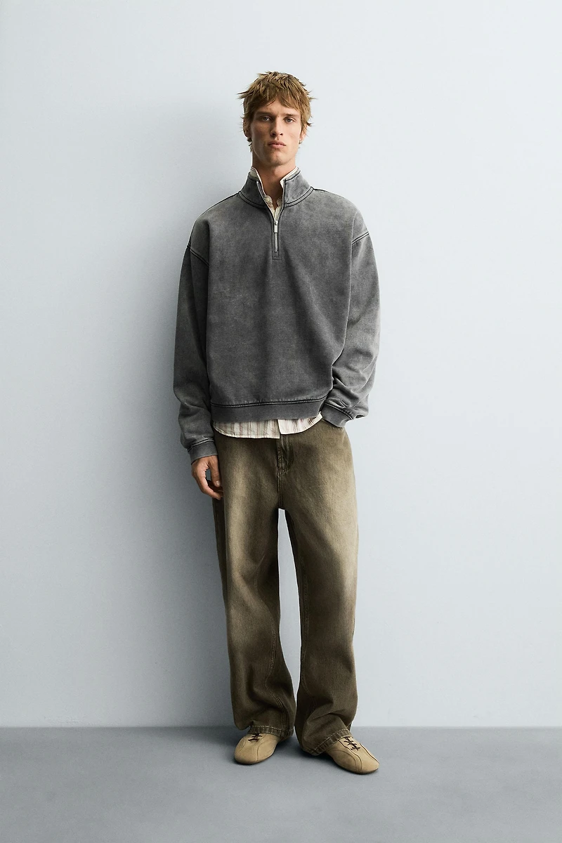 WASHED QUARTER-ZIP SWEATSHIRT