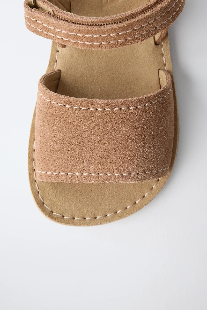 BAREFOOT LEATHER SANDALS