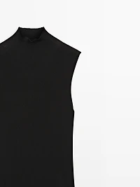 Knit midi dress with contrast detail