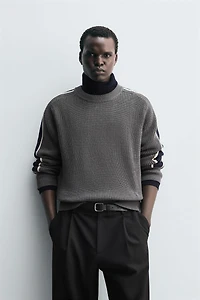 PULL COLOR BLOCK AVEC BANDES