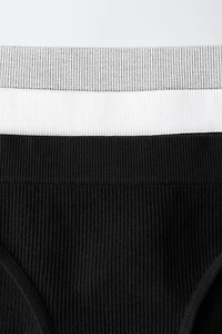 8-14 ANS / LOT DE TROIS CULOTTES SEAMLESS