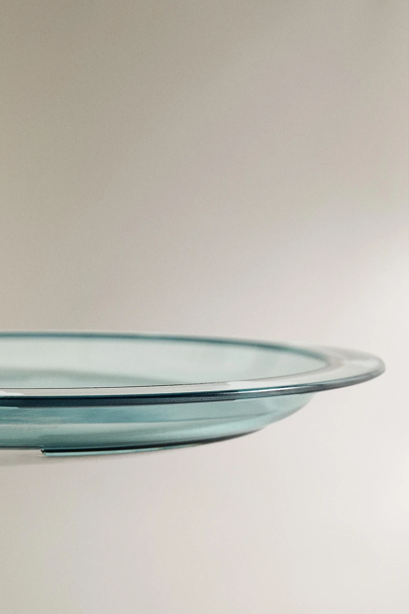 CHILDREN'S PLATE WITH A CLOUD BORDER