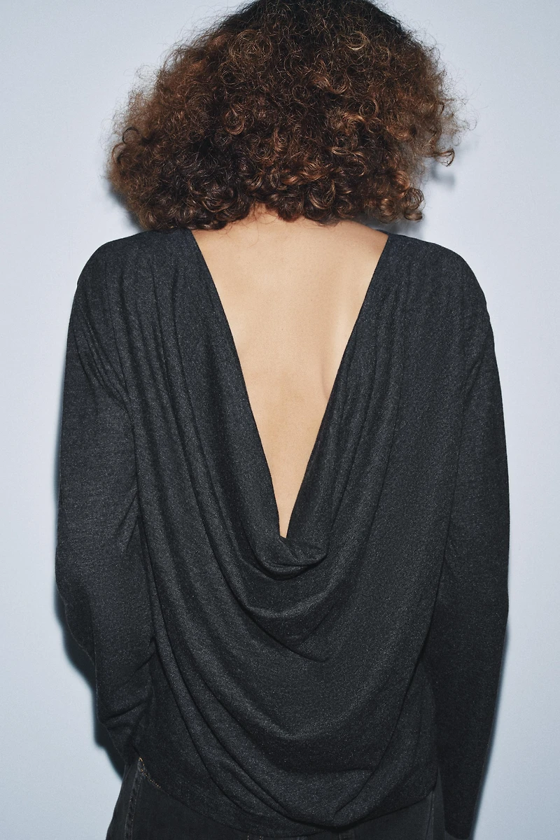 SOFT DRAPED BACK TOP
