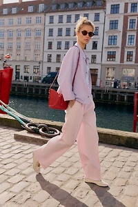 PLEATED CHINO PANTS