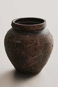 TEXTURED CERAMIC VASE