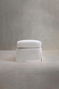 FOOTSTOOL 01