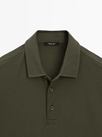 Textured short sleeve polo shirt