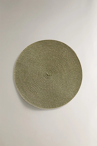 ROUND PLACEMAT SET (SET OF 2)