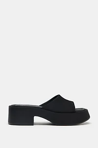 CHUNKY SATIN SANDALS