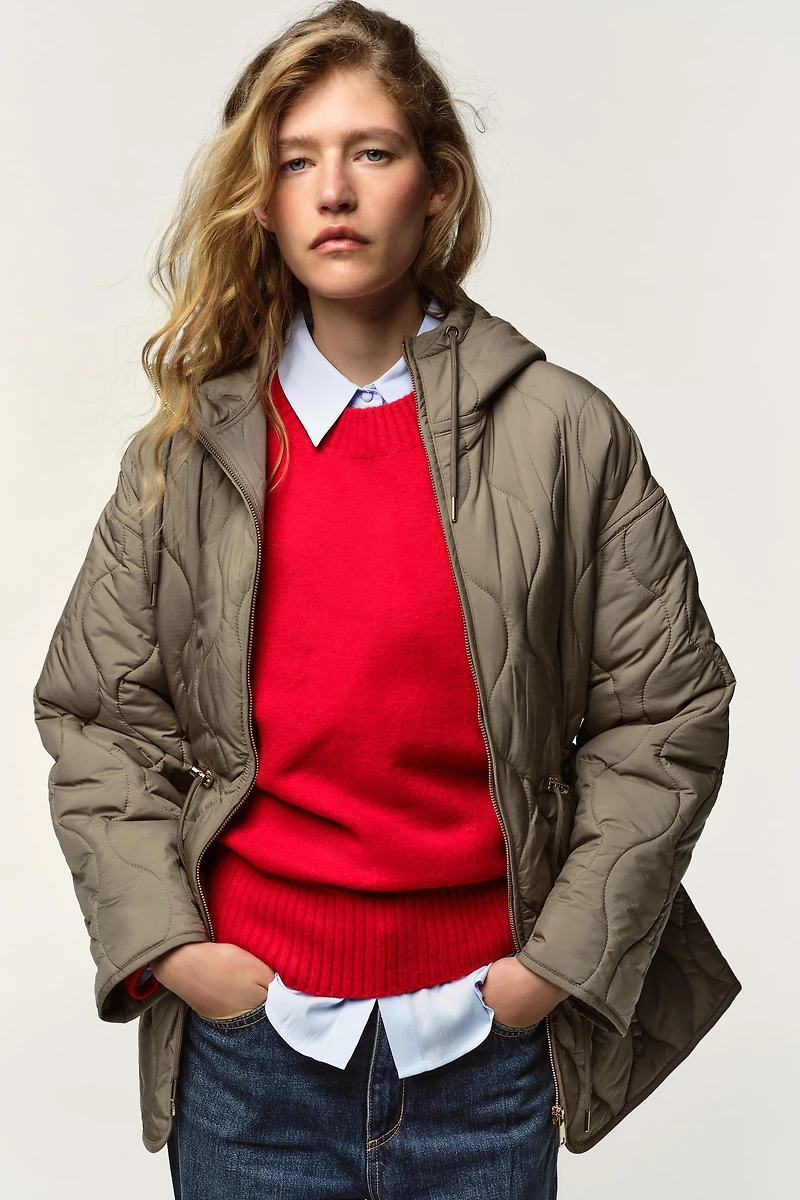 WATER REPELLENT HOODED PUFFER JACKET