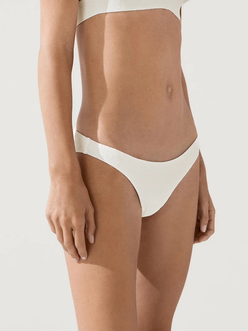 Textured triangle bikini top