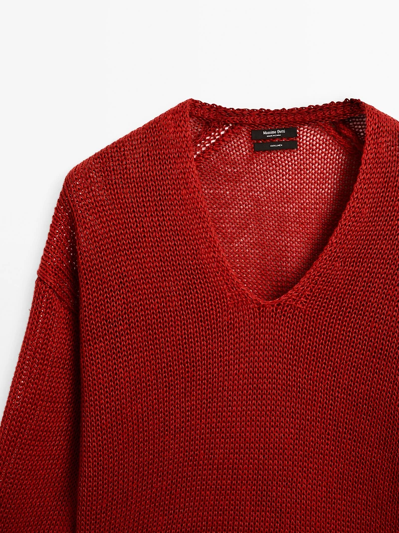 Linen V-neck knit sweater