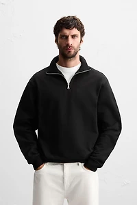 BASIC QUARTER-ZIP SWEATSHIRT