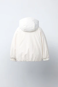 PARKA DÉPERLANTE À DÉTAILS CONTRASTÉS