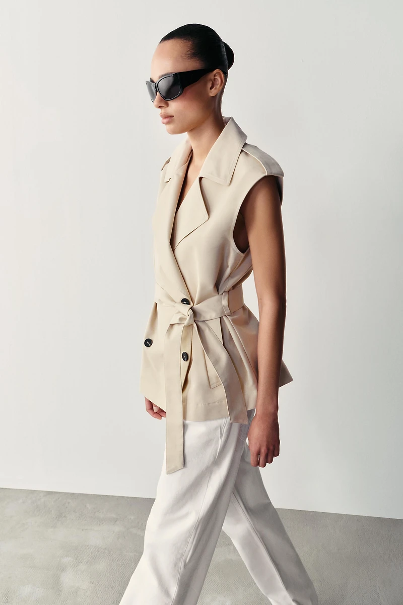 DOUBLE-BREASTED BELTED VEST