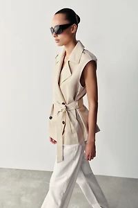 DOUBLE-BREASTED BELTED VEST