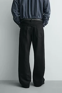 LOOSE FIT JEANS