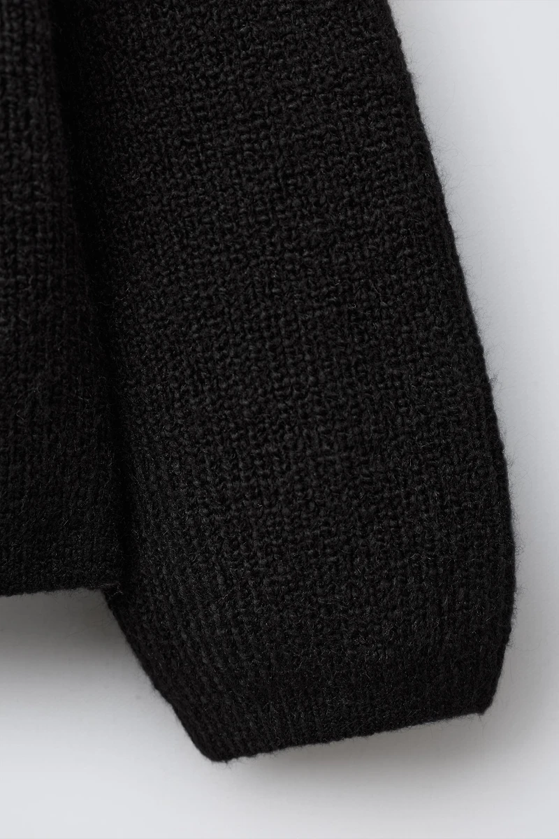 BASIC KNIT CARDIGAN