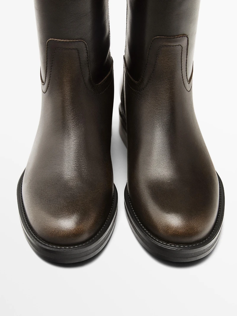 Leather riding boots