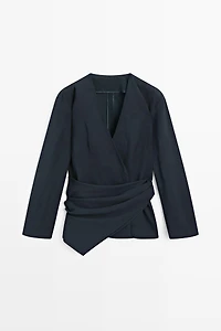 Lightweight kimono with sash detail