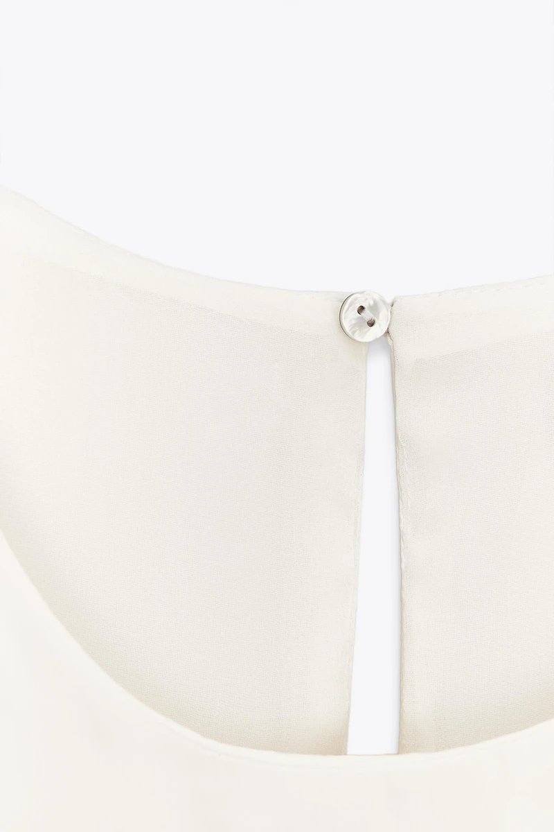 RUFFLED SATIN EFFECT TOP