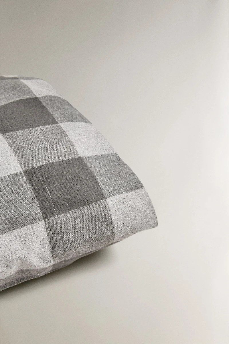 CHECK FLANNEL PILLOWCASE