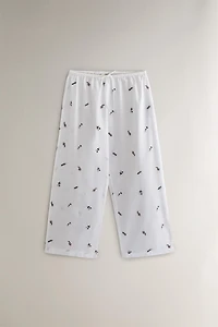 EMBROIDERED FLOWER TROUSERS