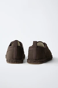 ESPADRILLES À LACETS