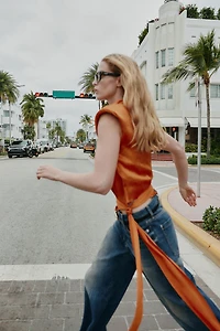 SATIN EFFECT TIE TOP